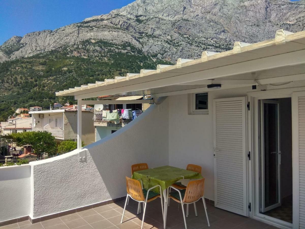 Captain'S House Baška Voda Esterno foto